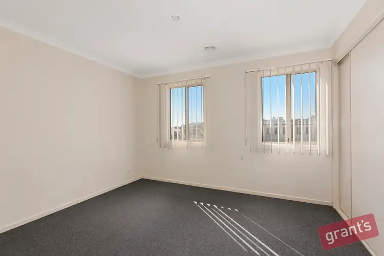 Seventh view of Homely townhouse listing, 10 Melzak Way, Berwick VIC 3806