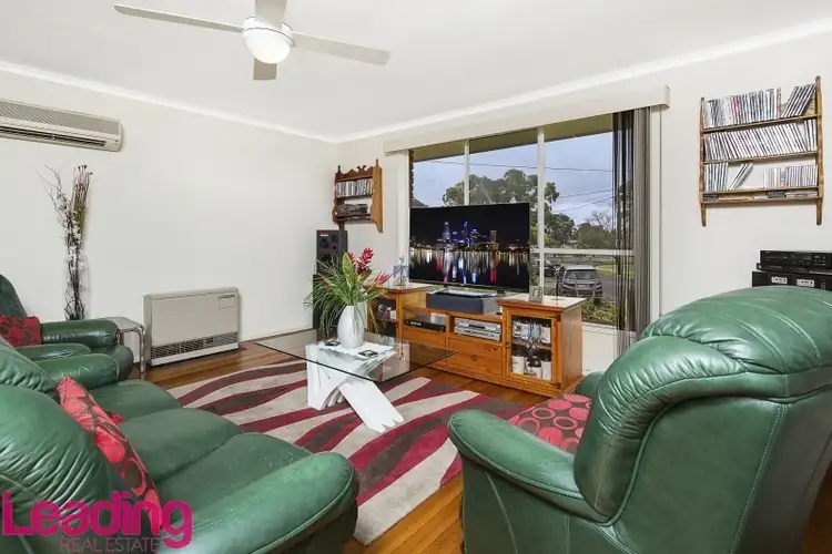 Third view of Homely house listing, 6 Torres Court, Sunbury VIC 3429