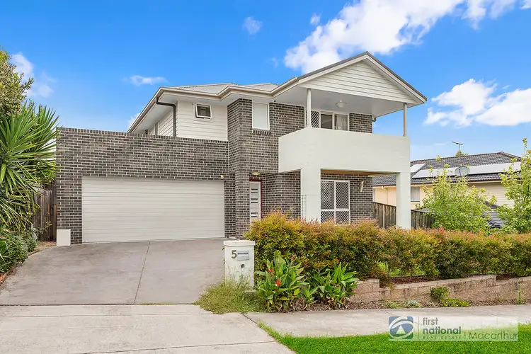 5 Trickett Street, Minto NSW 2566