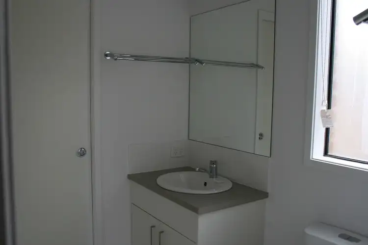 Seventh view of Homely house listing, 10 DOGWOOD COURT, Miles QLD 4415