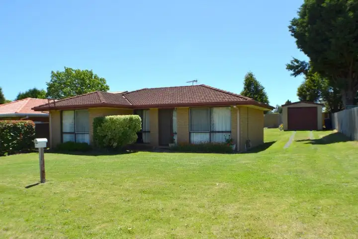 13 Janice Crescent, Moss Vale NSW 2577