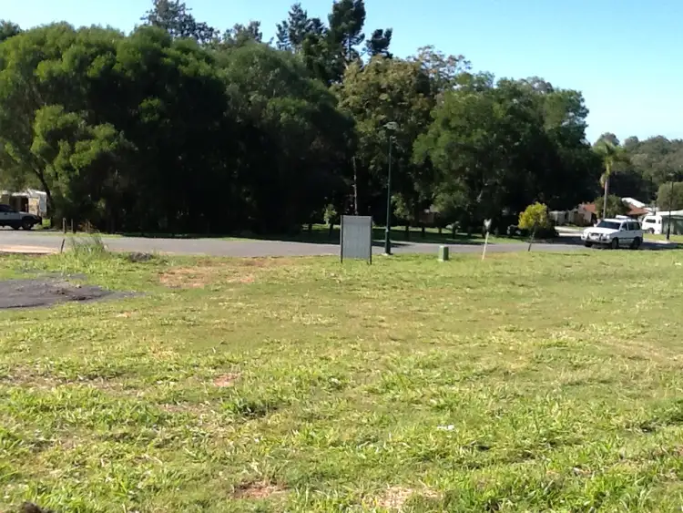 22 (Lot 7) Ruwa Drive, Glass House Mountains QLD 4518