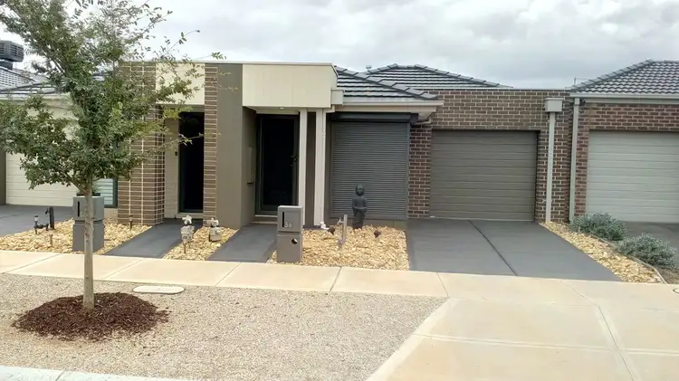 56 Annecy Boulevard, Plumpton VIC 3335