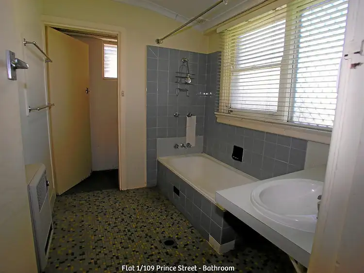 Fifth view of Homely block of units listing, 109 Prince Street, Orange NSW 2800