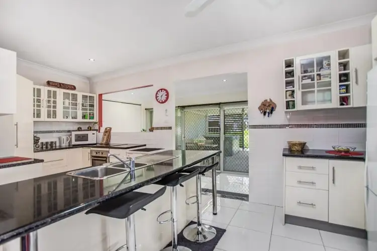 34 Mansfield St, Greta NSW 2334
