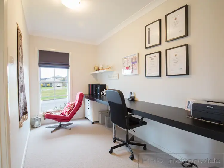 Sixth view of Homely house listing, 4 Les Circuit, Gillieston Heights NSW 2321