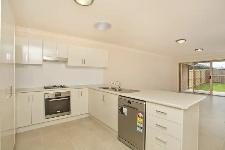 Fifth view of Homely house listing, 2/8 Dunnart Street, Aberglasslyn NSW 2320