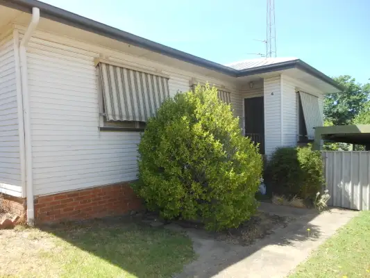 4 Musgrave Street, Young NSW 2594