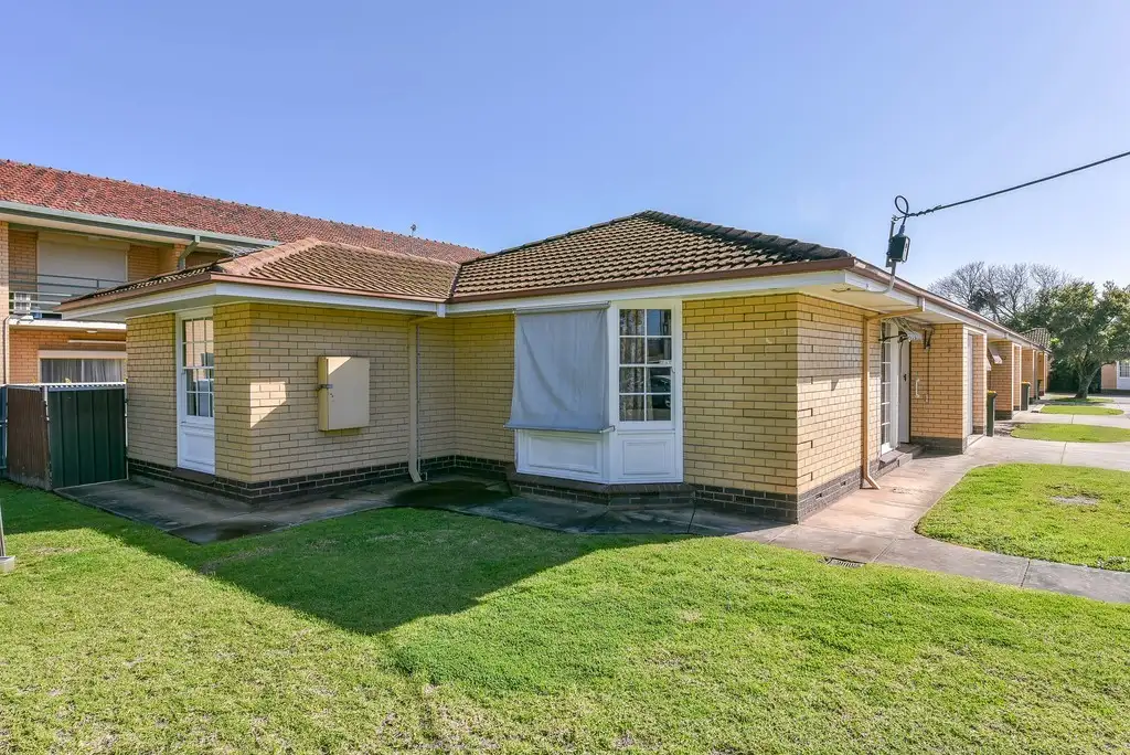 Main view of Homely unit listing, 1/18 Murray Terrace, Oaklands Park SA 5046