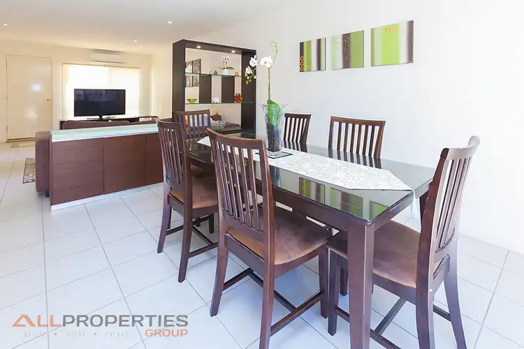 Fifth view of Homely townhouse listing, 4/15 San Mateo Blvd, Eight Mile Plains QLD 4113