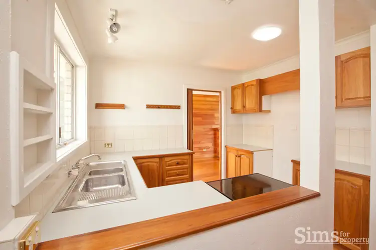 Third view of Homely house listing, 8 Peters Avenue, Summerhill TAS 7250