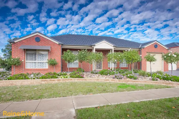26 Burge Drive, Sunbury VIC 3429