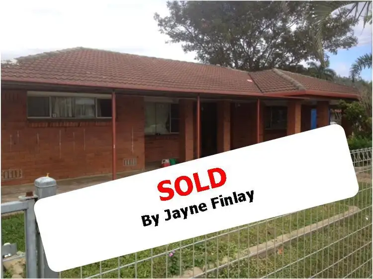 2 Davies Street, Mount Louisa QLD 4814