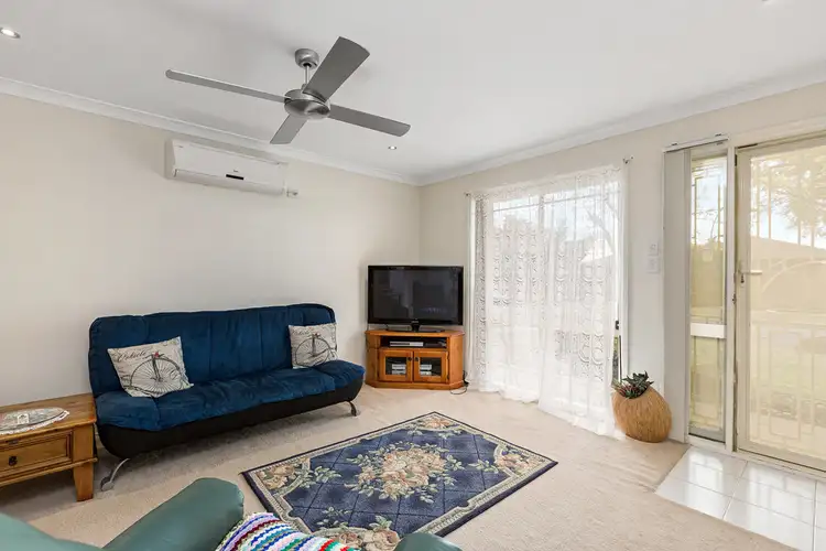 Second view of Homely unit listing, 1 Finnbarr Way, Seabrook VIC 3028