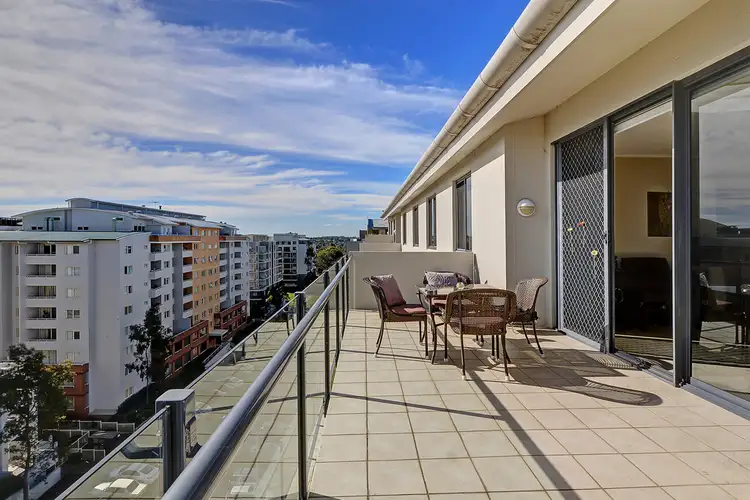 803/2-10 Orara Street, Waitara NSW 2077