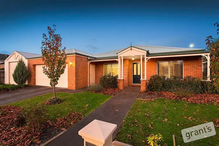 42 Wood Road, Narre Warren South VIC 3805
