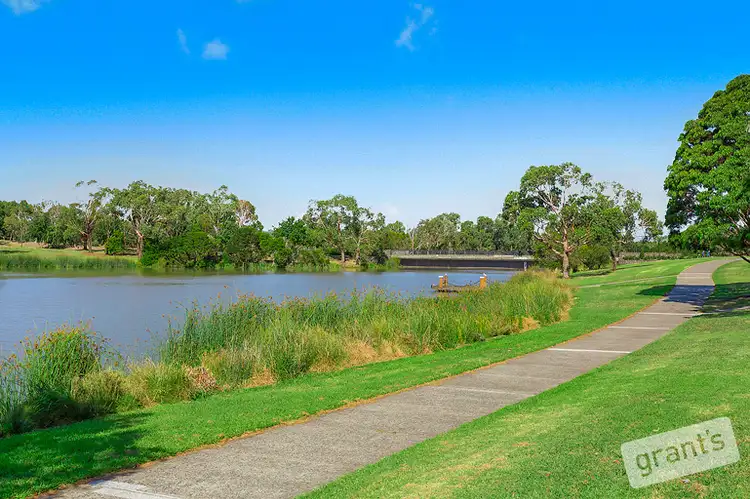 Fifth view of Homely house listing, 15 Louise Baille Avenue, Narre Warren South VIC 3805