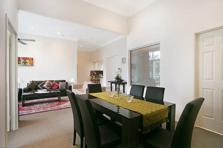 Fifth view of Homely apartment listing, 2/177 'Carmel By The Sea' Old Burleigh Road, Broadbeach QLD 4218