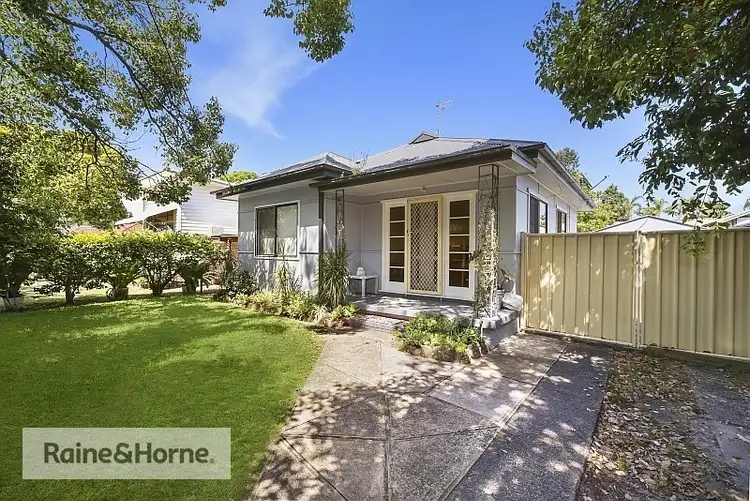 83 Springwood Street, Ettalong Beach NSW 2257