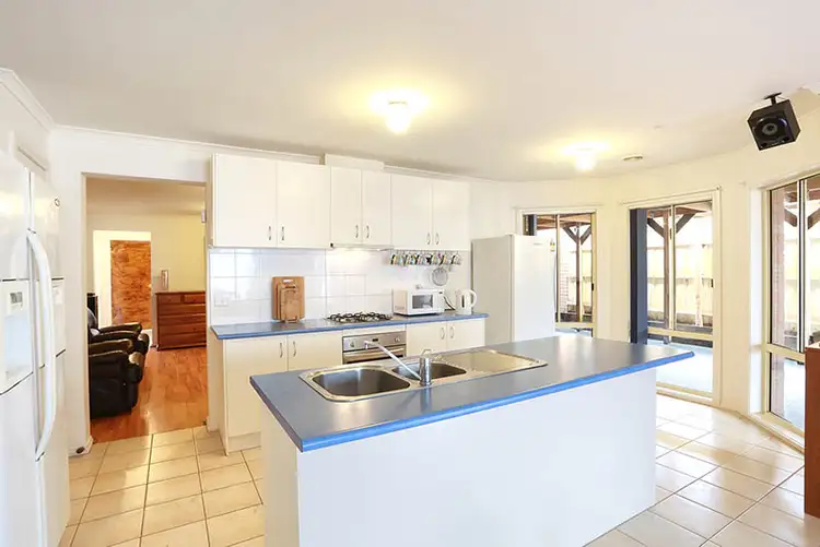 Fifth view of Homely house listing, 33 Stephellen Way, Cranbourne West VIC 3977