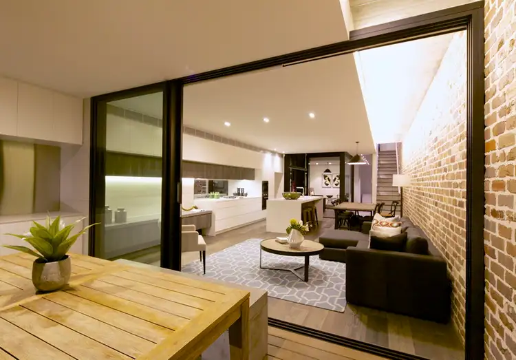 8 Holmesdale Street, Marrickville NSW 2204