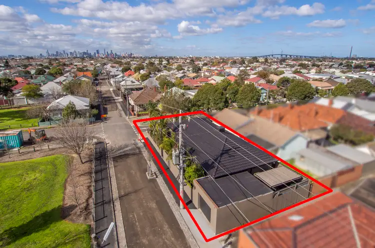 64 Coronation Street, Kingsville VIC 3012