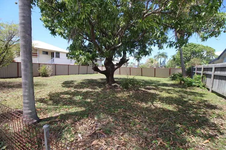 6 Grosvenor Street, Currajong QLD 4812