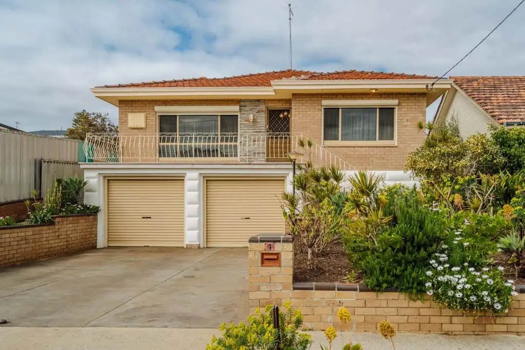 Main view of Homely house listing, 4 York Street, Beaconsfield WA 6162