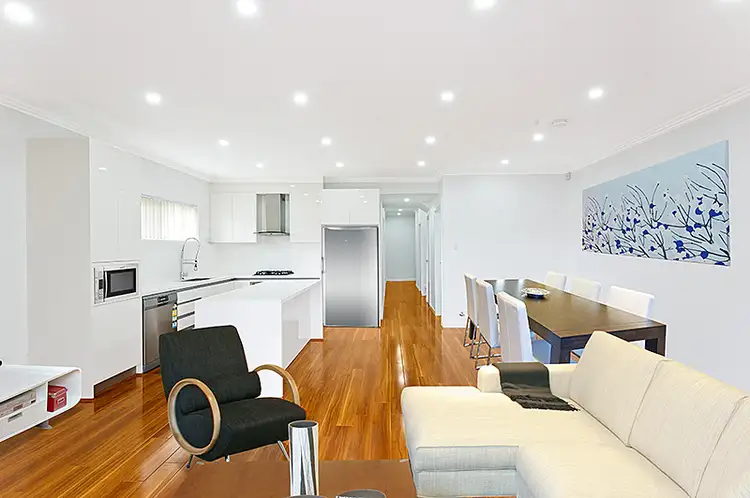 1 Harford Avenue, East Hills NSW 2213
