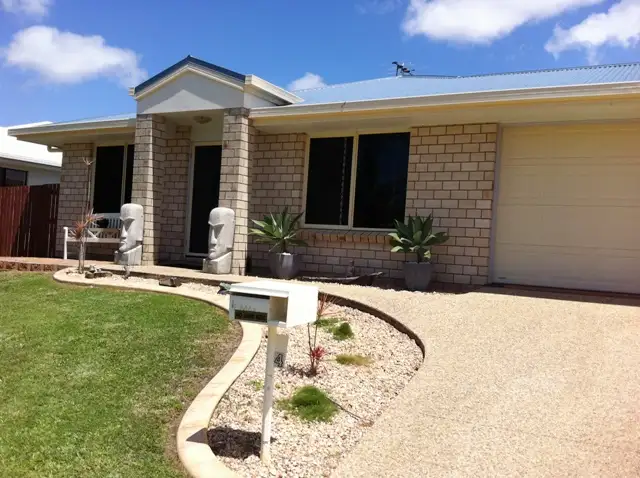 4 Bangalow Court, Andergrove QLD 4740