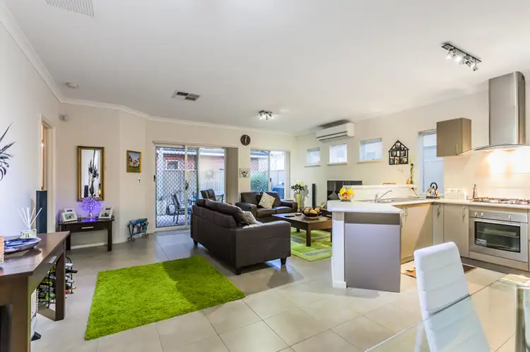 Fourth view of Homely house listing, 27 Mosedale Loop, Waikiki WA 6169