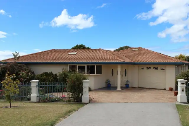 17 HEATHCOTE STREET, Ulverstone TAS 7315