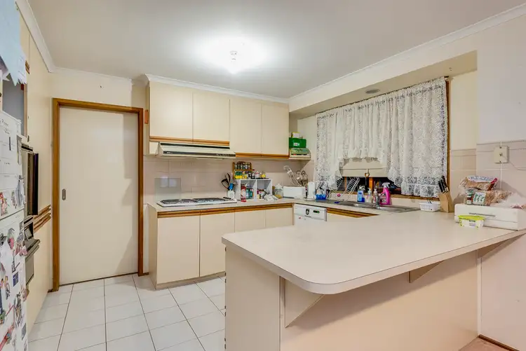 Third view of Homely house listing, 31 Huxley Crescent, Endeavour Hills VIC 3802