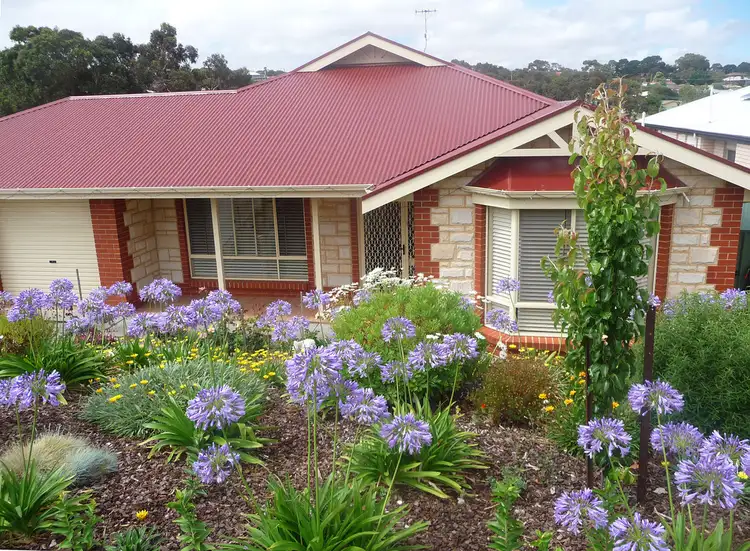 6 Gare Court, Victor Harbor SA 5211