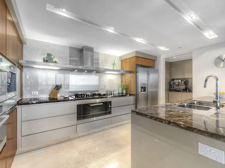 Sixth view of Homely apartment listing, 442/30 Macrossan Street, Brisbane City QLD 4000