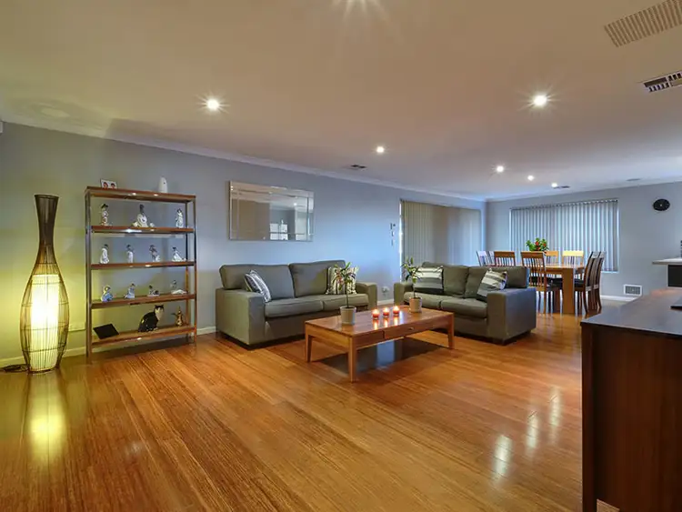 Sixth view of Homely house listing, 17 Araluen Bend, Aubin Grove WA 6164