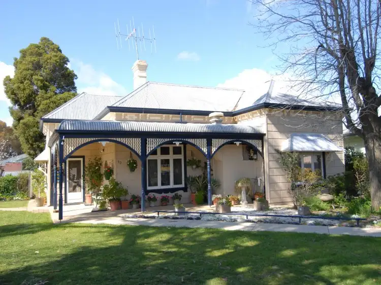 90 CRISPE STREET, Deniliquin NSW 2710