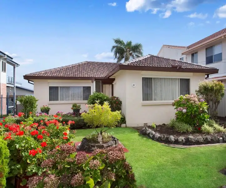 37 Marsden Street, Kiama NSW 2533