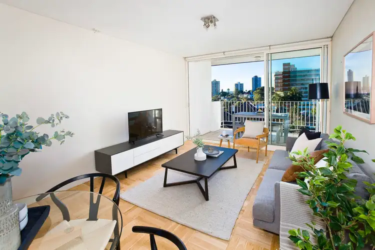 Third view of Homely apartment listing, 2/2 Annandale Street, Darling Point NSW 2027