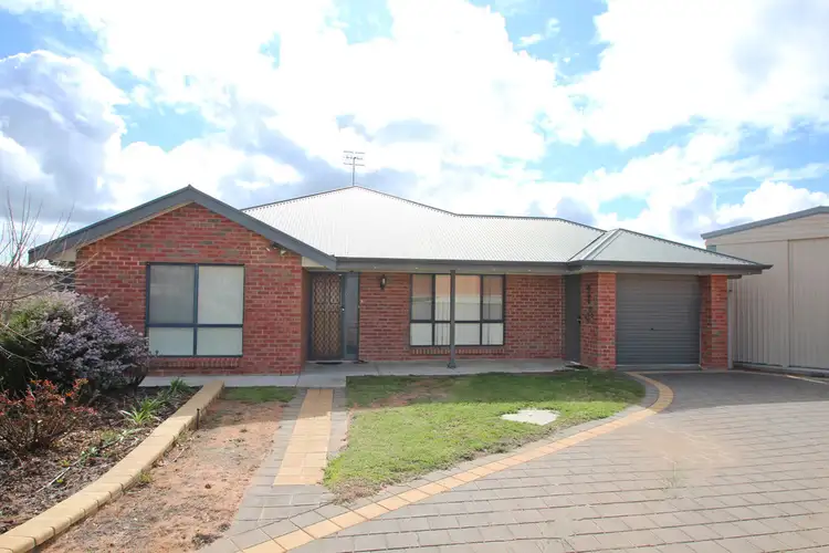 Second view of Homely house listing, 4 Walter Court, Paringa SA 5340