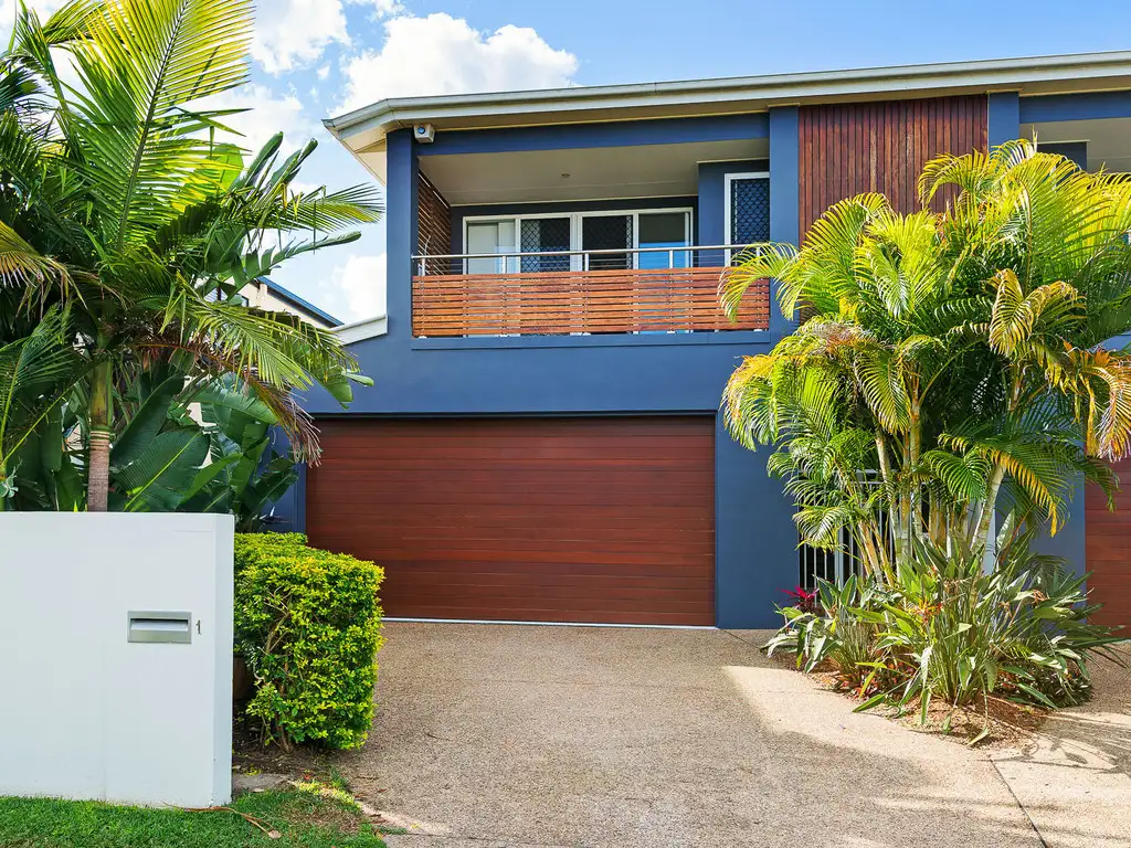 Main view of Homely semi-detached listing, 1/3 Rouen Avenue, Paradise Point QLD 4216