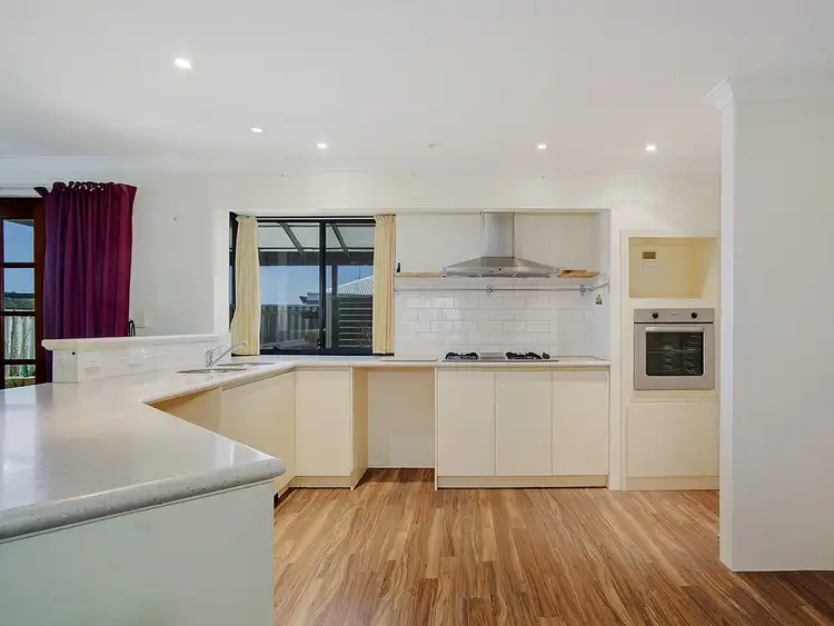Second view of Homely house listing, 4 Lewes Court, Orelia WA 6167