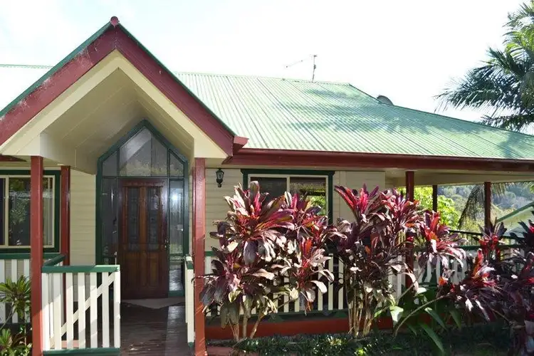 56 Yamble Drive, Ocean Shores NSW 2483