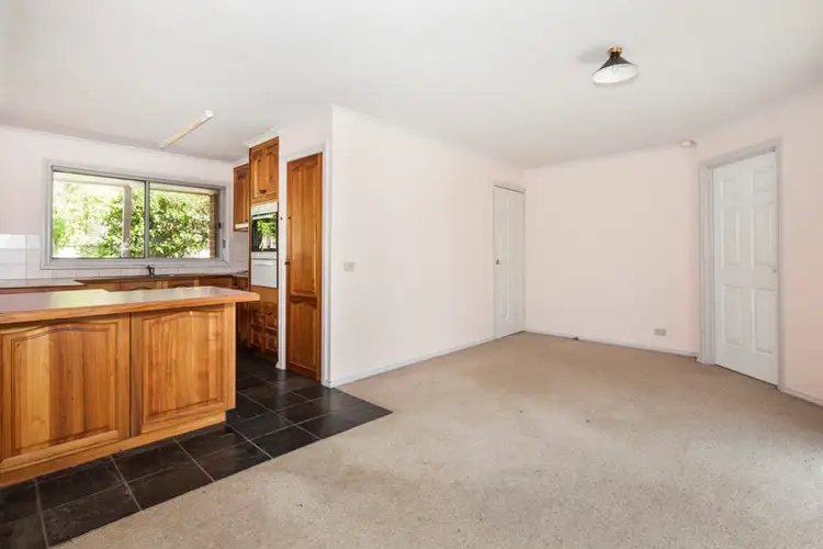 Seventh view of Homely house listing, 1/126 Mansfield Avenue, Mount Clear VIC 3350