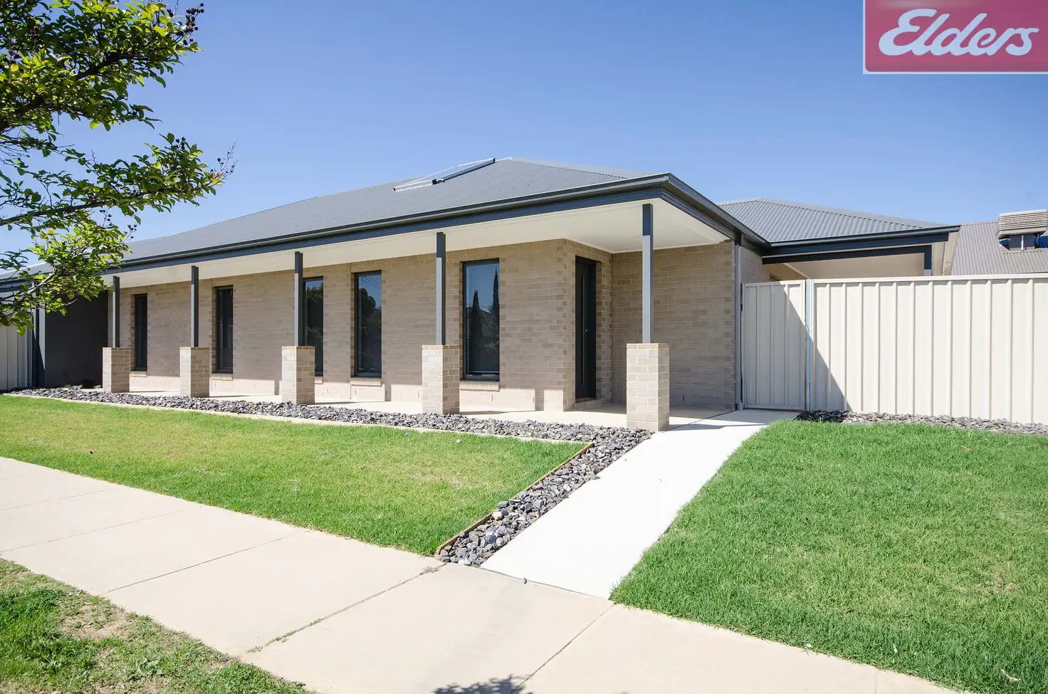 Main view of Homely house listing, 20 Middleton Crescent, Wodonga VIC 3690