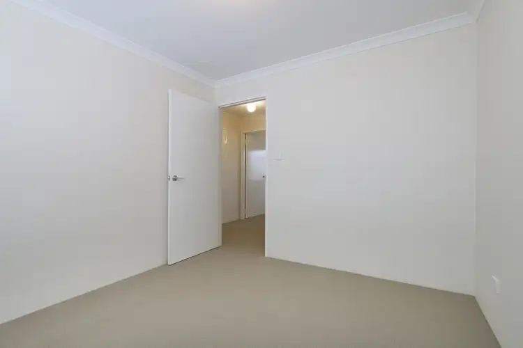 Fifth view of Homely townhouse listing, 8/5 Jamaica Lane, Clarkson WA 6030