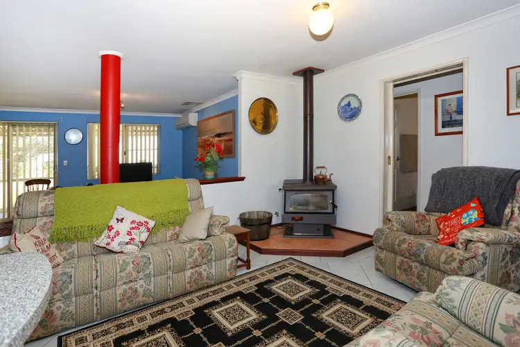 Third view of Homely house listing, 5 Yardley Court, Usher WA 6230