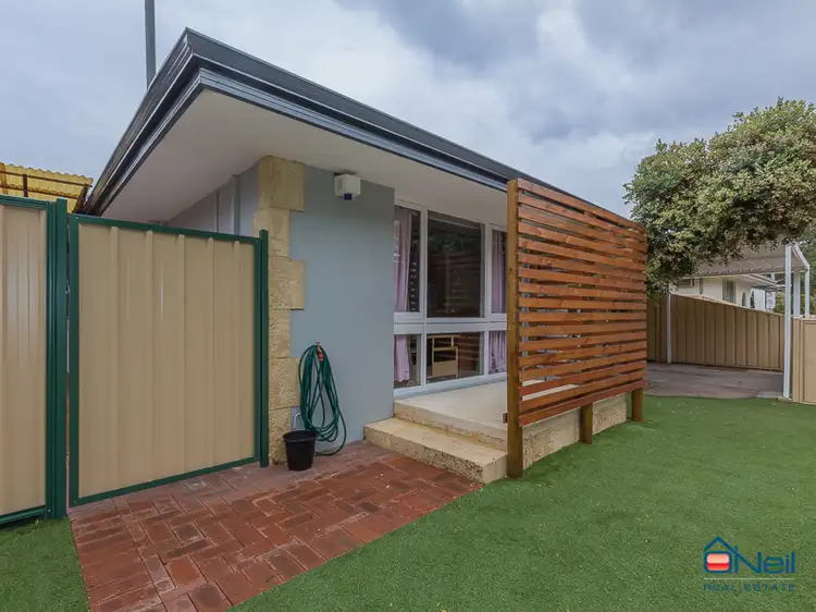 24 Trangie Way, Kelmscott WA 6111