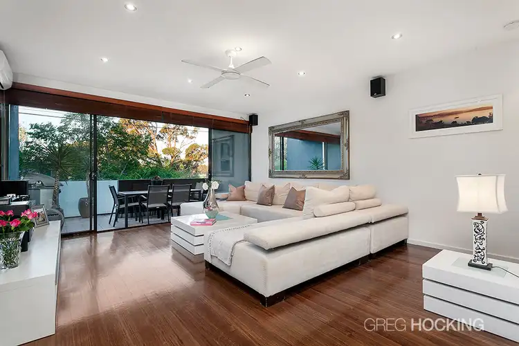 2/109 Canterbury Road, Middle Park VIC 3206