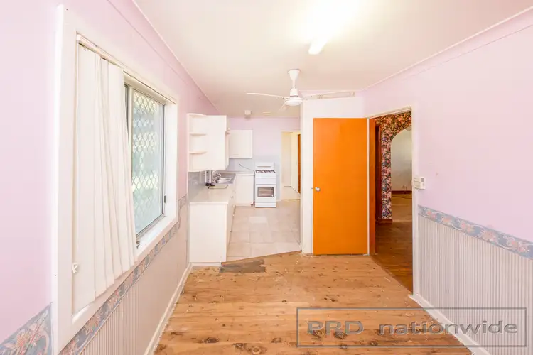 Seventh view of Homely house listing, 2 Churchill Cres, Rutherford NSW 2320